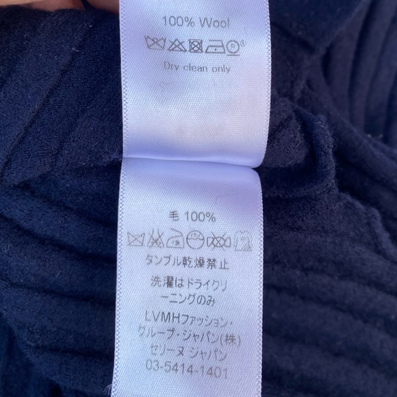 CELINE 100% Wool Cardigan - Picture 11 of 12